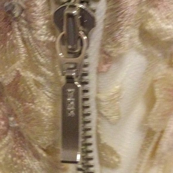 Nicole Bakti Women's Peach Flower Applique - Picture 9 of 16